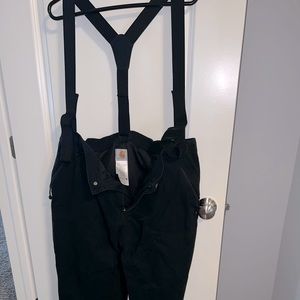 EUC M Regular L Carhartt Black pants with suspenders